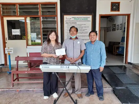 Bantuan dari Mitra & Donatur, foto 13