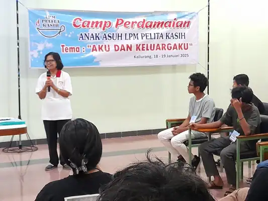 Camp Perdamaian, foto 18