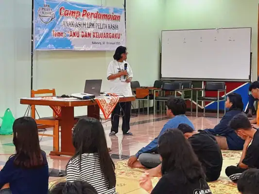 Camp Perdamaian, foto 48