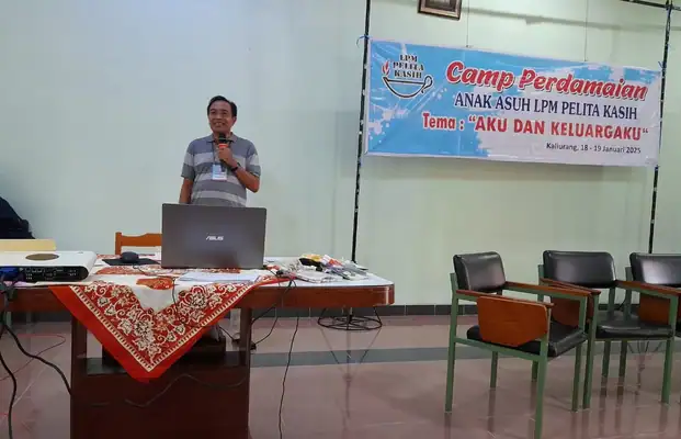 Camp Perdamaian, foto 69