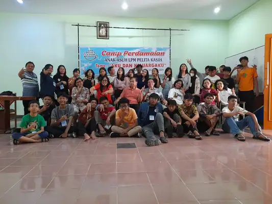 Camp Perdamaian, foto 73