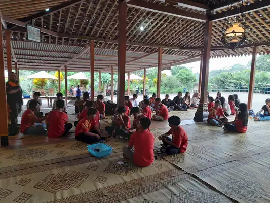 Outing Anak Asuh ke Pulesari, foto 15