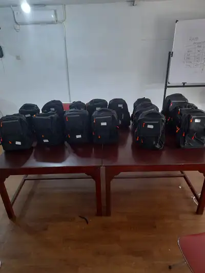 Pembagian Tas & Perlengkapan Sekolah, foto 8