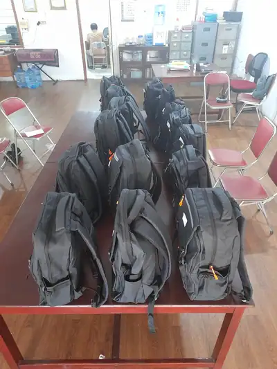 Pembagian Tas & Perlengkapan Sekolah, foto 11