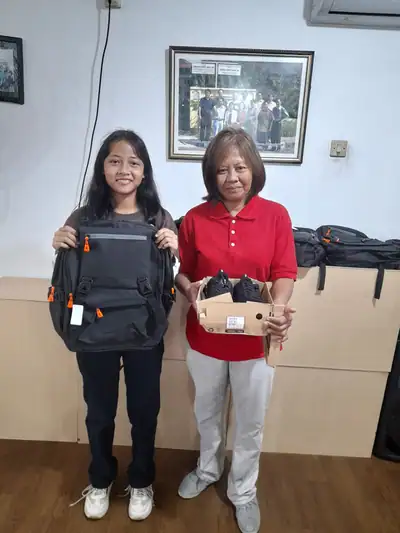Pembagian Tas & Perlengkapan Sekolah, foto 23
