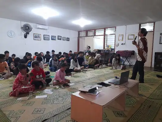 Penyaluran Bantuan Anak Asuh, foto 127